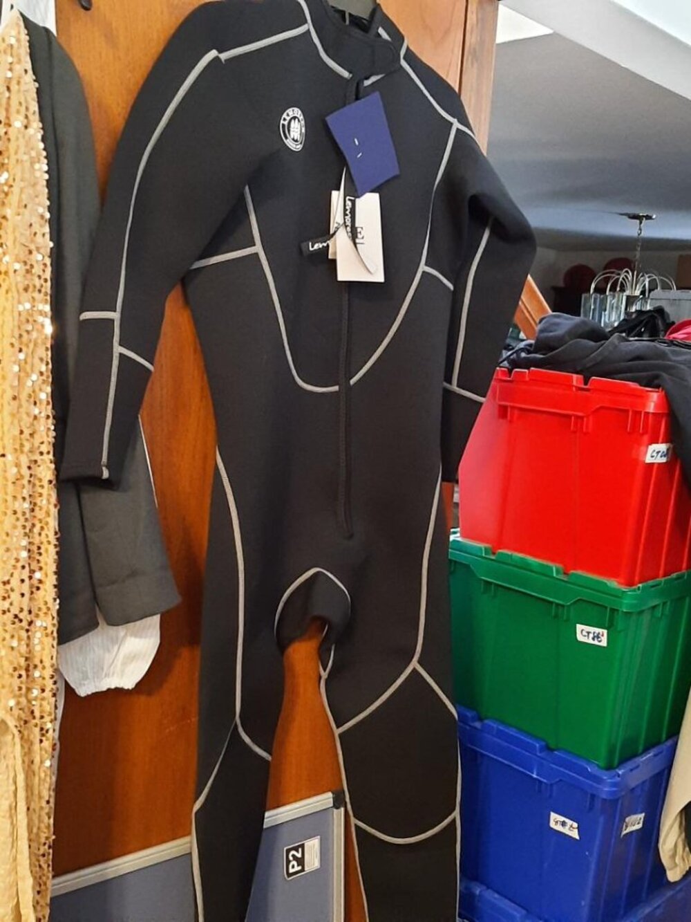 Lemorecn Men Front Zipper Wetsuit 3MM Meoprene Snorkeling Full Body Suit Size S